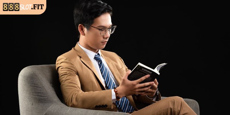 Tuổi thơ và niềm đam mê công nghệ của CEO Hecca Long
